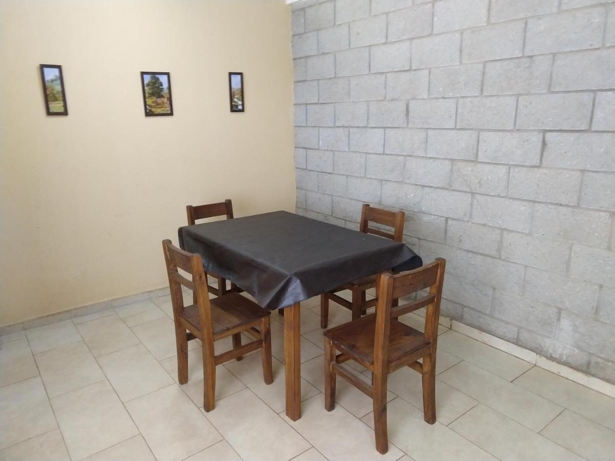 Appartamento Departamento 9 Puerto Iguazú Esterno foto